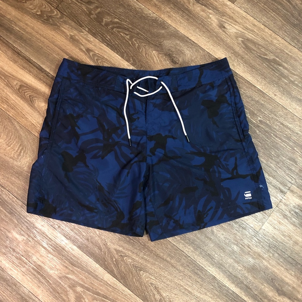 G Star Raw Mens Swim shorts XL never worn